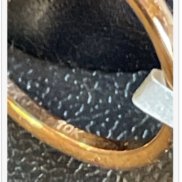 Diamond ring - Picture 2 of 4